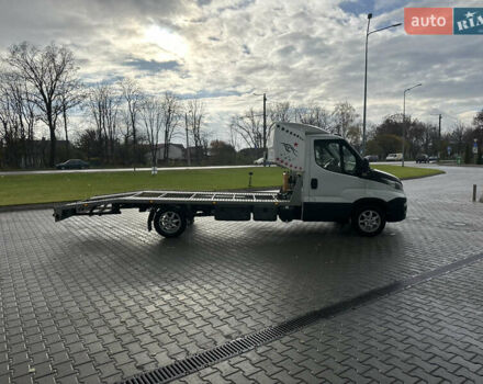 Ивеко Дейли 2014 в Житомире на Automoto.ua Белый Ивеко Дейли, объемом двигателя 2.29 л и пробегом 355 тыс. км за 16500 $, фото 4 на Automoto.ua