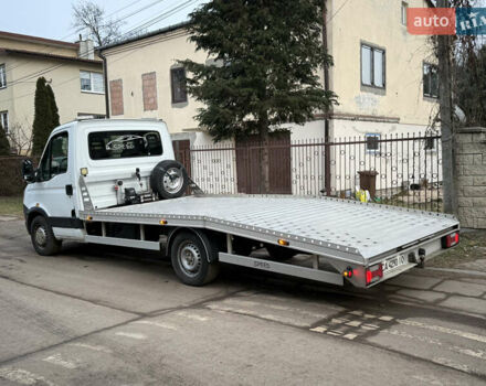 Белый Ивеко Дейли, объемом двигателя 2.29 л и пробегом 154 тыс. км за 19900 $, фото 13 на Automoto.ua