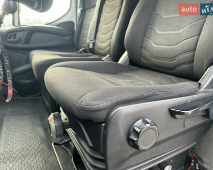 Белый Ивеко Дейли, объемом двигателя 3 л и пробегом 530 тыс. км за 18500 $, фото 21 на Automoto.ua