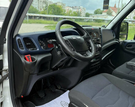 Белый Ивеко Дейли, объемом двигателя 3 л и пробегом 592 тыс. км за 20000 $, фото 9 на Automoto.ua
