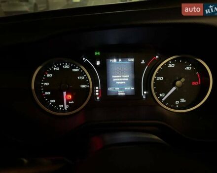 Білий Івеко Дейлі, об'ємом двигуна 2.29 л та пробігом 341 тис. км за 32000 $, фото 15 на Automoto.ua