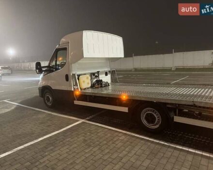 Білий Івеко Дейлі, об'ємом двигуна 2.29 л та пробігом 341 тис. км за 32000 $, фото 4 на Automoto.ua