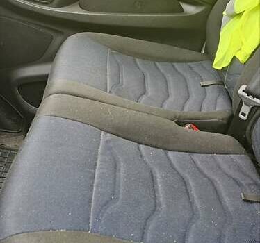 Білий Івеко Дейлі, об'ємом двигуна 3 л та пробігом 320 тис. км за 31500 $, фото 34 на Automoto.ua