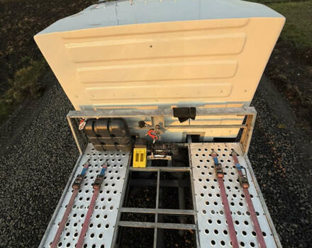 Белый Ивеко Дейли, объемом двигателя 3 л и пробегом 541 тыс. км за 32500 $, фото 8 на Automoto.ua