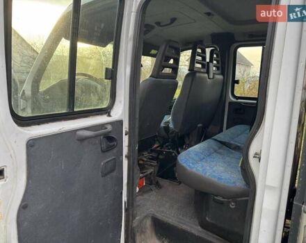 Белый Ивеко Дейли, объемом двигателя 2.8 л и пробегом 200 тыс. км за 9500 $, фото 13 на Automoto.ua