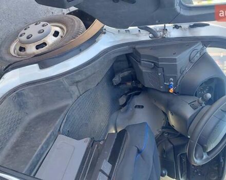 Івеко Дейлі 2006 у Києві на Automoto.ua Білий Івеко Дейлі, об'ємом двигуна 3 л та пробігом 429 тис. км за 12500 $, фото 1 на Automoto.ua