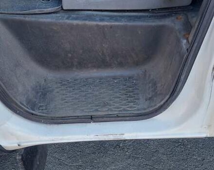 Івеко Дейлі 2006 у Києві на Automoto.ua Білий Івеко Дейлі, об'ємом двигуна 3 л та пробігом 429 тис. км за 12500 $, фото 2 на Automoto.ua