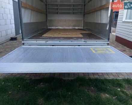 Белый Ивеко Дейли, объемом двигателя 30 л и пробегом 183 тыс. км за 21000 $, фото 6 на Automoto.ua