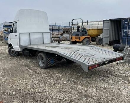 Белый Ивеко Дейли, объемом двигателя 2.5 л и пробегом 250 тыс. км за 6600 $, фото 6 на Automoto.ua