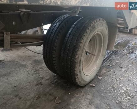 Белый Ивеко Дейли, объемом двигателя 2.8 л и пробегом 300 тыс. км за 7000 $, фото 9 на Automoto.ua