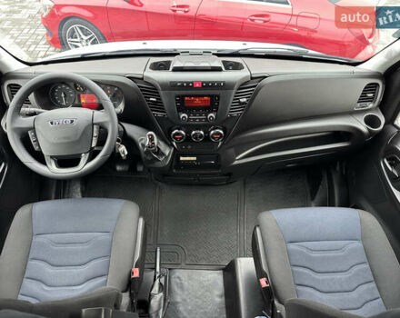 Белый Ивеко Дейли, объемом двигателя 3 л и пробегом 248 тыс. км за 35000 $, фото 91 на Automoto.ua