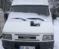 Белый Ивеко Дейли, объемом двигателя 2.5 л и пробегом 462 тыс. км за 4500 $, фото 1 на Automoto.ua