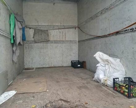 Белый Ивеко Дейли, объемом двигателя 2.8 л и пробегом 340 тыс. км за 6500 $, фото 4 на Automoto.ua