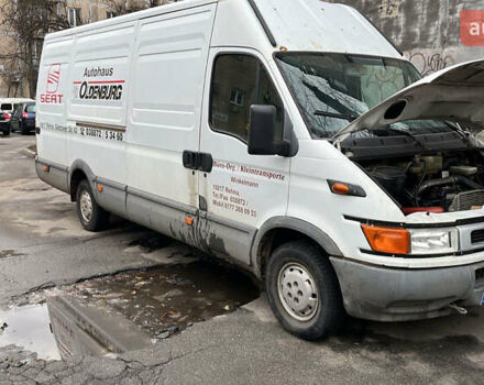 Белый Ивеко Дейли, объемом двигателя 2.8 л и пробегом 5 тыс. км за 4000 $, фото 2 на Automoto.ua