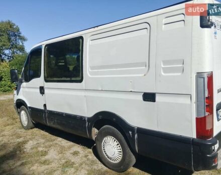 Білий Івеко Дейлі, об'ємом двигуна 2.8 л та пробігом 360 тис. км за 4000 $, фото 3 на Automoto.ua