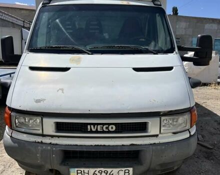 Белый Ивеко Дейли, объемом двигателя 2.8 л и пробегом 330 тыс. км за 8700 $, фото 1 на Automoto.ua