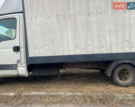 Белый Ивеко Дейли, объемом двигателя 2.29 л и пробегом 664 тыс. км за 3700 $, фото 2 на Automoto.ua