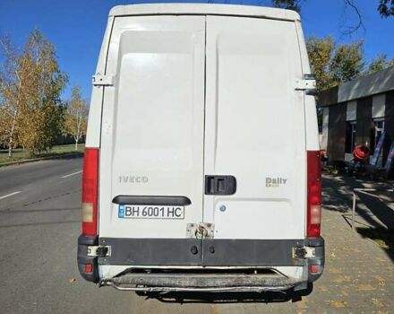 Белый Ивеко Дейли, объемом двигателя 2.3 л и пробегом 346 тыс. км за 4300 $, фото 3 на Automoto.ua