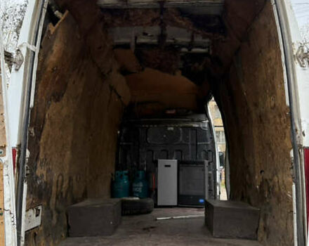 Белый Ивеко Дейли, объемом двигателя 3 л и пробегом 450 тыс. км за 4500 $, фото 4 на Automoto.ua