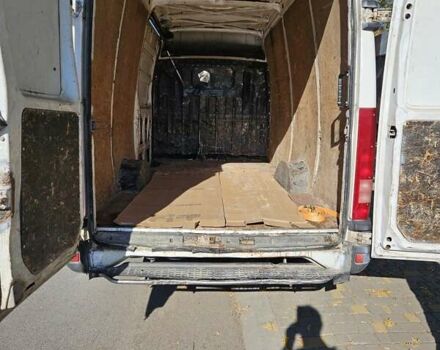 Белый Ивеко Дейли, объемом двигателя 2.3 л и пробегом 346 тыс. км за 4300 $, фото 6 на Automoto.ua