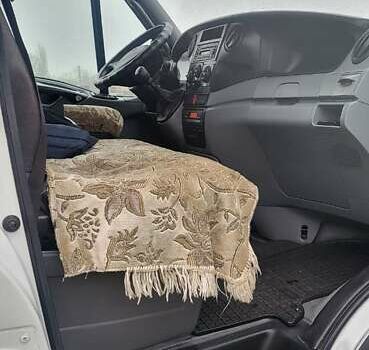 Білий Івеко Дейлі, об'ємом двигуна 3 л та пробігом 360 тис. км за 12500 $, фото 11 на Automoto.ua