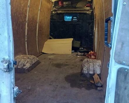 Белый Ивеко Дейли, объемом двигателя 3 л и пробегом 570 тыс. км за 8000 $, фото 4 на Automoto.ua