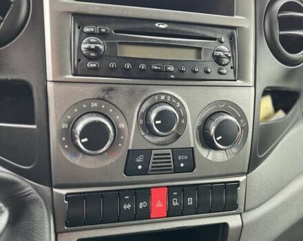 Белый Ивеко Дейли, объемом двигателя 3 л и пробегом 123 тыс. км за 23500 $, фото 38 на Automoto.ua