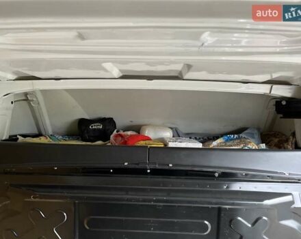 Белый Ивеко Дейли, объемом двигателя 3 л и пробегом 123 тыс. км за 23500 $, фото 49 на Automoto.ua