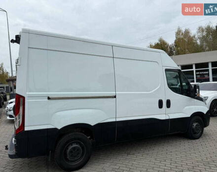 Белый Ивеко Дейли, объемом двигателя 2.29 л и пробегом 253 тыс. км за 12900 $, фото 3 на Automoto.ua