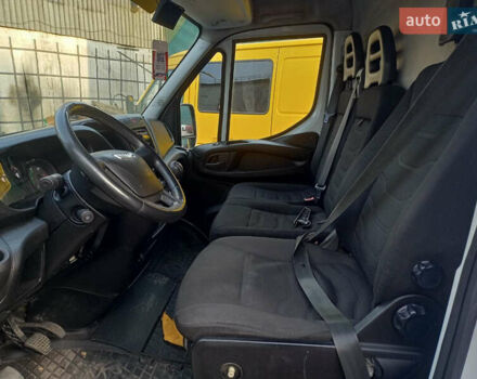 Білий Івеко Дейлі, об'ємом двигуна 2.29 л та пробігом 400 тис. км за 16700 $, фото 11 на Automoto.ua