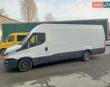 Білий Івеко Дейлі, об'ємом двигуна 2.29 л та пробігом 400 тис. км за 16700 $, фото 5 на Automoto.ua