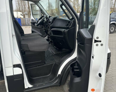 Белый Ивеко Дейли, объемом двигателя 3 л и пробегом 362 тыс. км за 22500 $, фото 19 на Automoto.ua