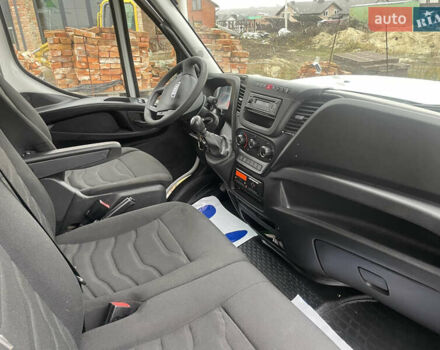 Белый Ивеко Дейли, объемом двигателя 3 л и пробегом 395 тыс. км за 32500 $, фото 10 на Automoto.ua