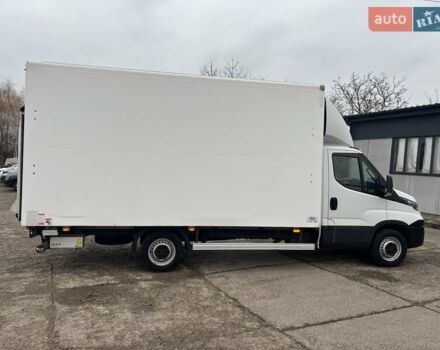 Белый Ивеко Дейли, объемом двигателя 2.3 л и пробегом 260 тыс. км за 21900 $, фото 6 на Automoto.ua