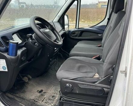 Білий Івеко Дейлі, об'ємом двигуна 2.29 л та пробігом 420 тис. км за 15999 $, фото 14 на Automoto.ua