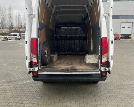 Білий Івеко Дейлі, об'ємом двигуна 3 л та пробігом 435 тис. км за 21999 $, фото 6 на Automoto.ua