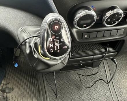 Білий Івеко Дейлі, об'ємом двигуна 2.29 л та пробігом 420 тис. км за 15999 $, фото 16 на Automoto.ua