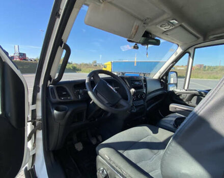 Белый Ивеко Дейли, объемом двигателя 3 л и пробегом 730 тыс. км за 28300 $, фото 12 на Automoto.ua