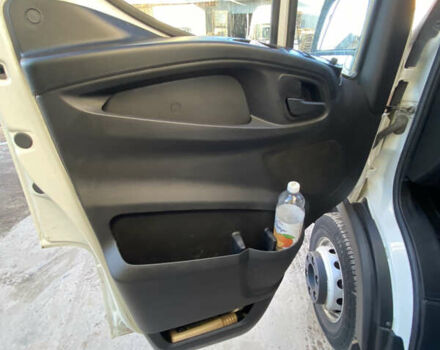 Белый Ивеко Дейли, объемом двигателя 3 л и пробегом 730 тыс. км за 28300 $, фото 8 на Automoto.ua