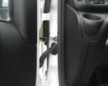 Білий Івеко Дейлі, об'ємом двигуна 2.29 л та пробігом 380 тис. км за 18900 $, фото 28 на Automoto.ua