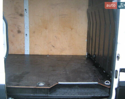 Білий Івеко Дейлі, об'ємом двигуна 2.29 л та пробігом 380 тис. км за 18900 $, фото 11 на Automoto.ua