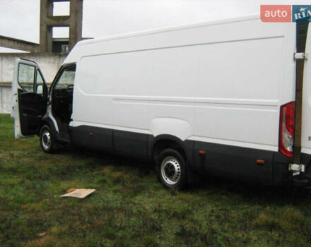 Білий Івеко Дейлі, об'ємом двигуна 2.29 л та пробігом 380 тис. км за 18900 $, фото 24 на Automoto.ua