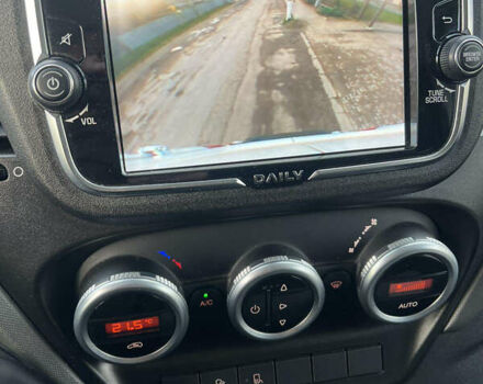 Білий Івеко Дейлі, об'ємом двигуна 0 л та пробігом 130 тис. км за 32653 $, фото 14 на Automoto.ua