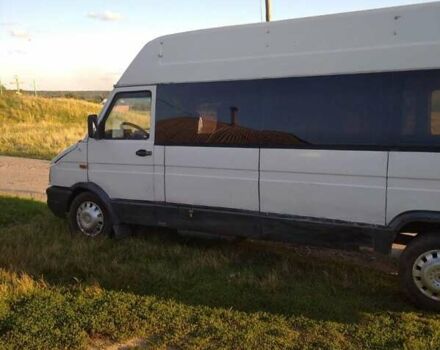 Белый Ивеко Дейли, объемом двигателя 2.8 л и пробегом 150 тыс. км за 3200 $, фото 9 на Automoto.ua