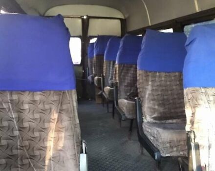 Белый Ивеко Дейли, объемом двигателя 2.8 л и пробегом 150 тыс. км за 3200 $, фото 2 на Automoto.ua
