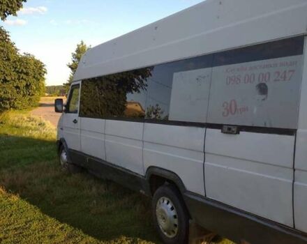Белый Ивеко Дейли, объемом двигателя 2.8 л и пробегом 150 тыс. км за 3200 $, фото 12 на Automoto.ua
