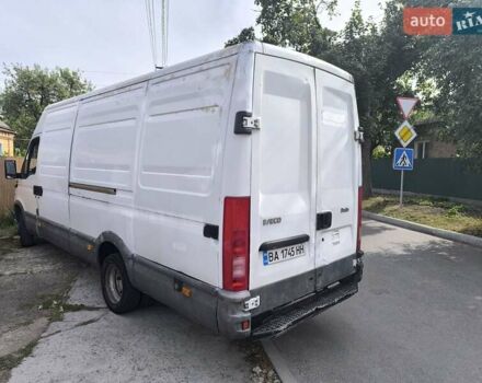 Білий Івеко Дейлі, об'ємом двигуна 2.8 л та пробігом 350 тис. км за 7200 $, фото 8 на Automoto.ua