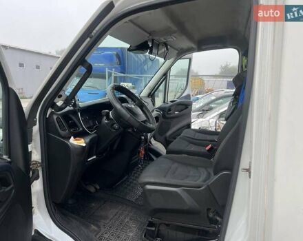 Білий Івеко Дейлі, об'ємом двигуна 3 л та пробігом 245 тис. км за 25900 $, фото 2 на Automoto.ua