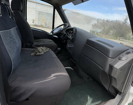 Білий Івеко Дейлі, об'ємом двигуна 2.8 л та пробігом 290 тис. км за 5577 $, фото 1 на Automoto.ua