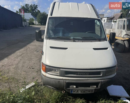 Белый Ивеко Дейли, объемом двигателя 2.8 л и пробегом 540 тыс. км за 6300 $, фото 2 на Automoto.ua